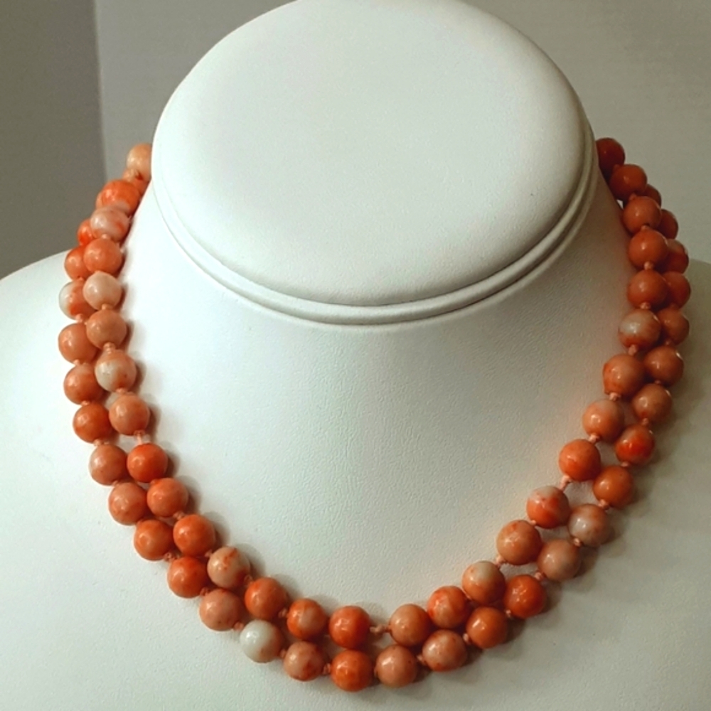 Angel Skin Coral Beaded Brass Barrel Closure Necklace 32" - Vtg